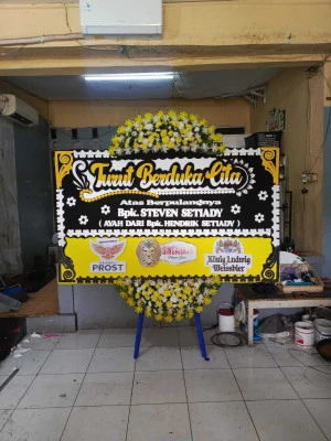 Papan Bunga di Cikendung Pulosari